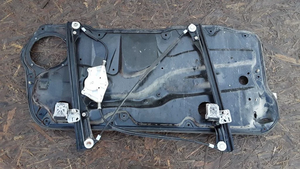 Front door window regulator with motor 1J3837756B
