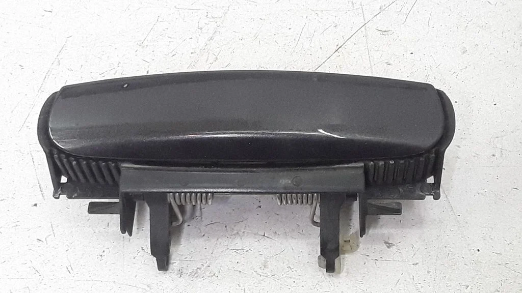 Front door exterior handle – Audi A3 S3 8P (2003-2012)