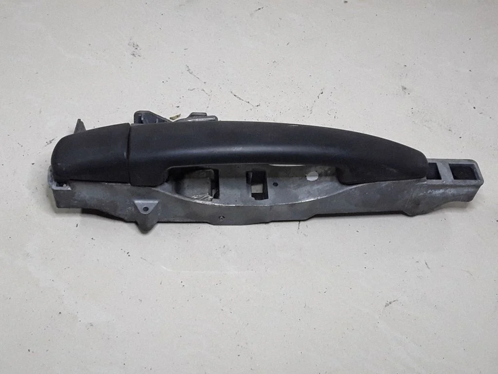 Front door exterior handle – Citroen C4 I (2004-2010)