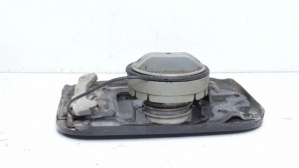 Fuel tank cap – Toyota Avensis T250 (2003-2006)