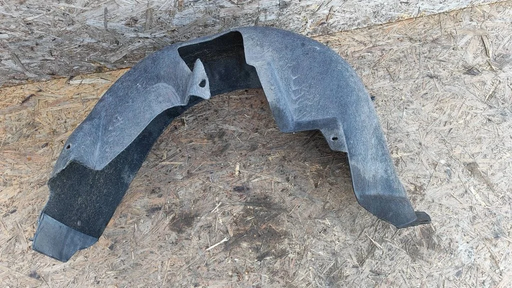 Tagumine poritiivakate 1Q0810972