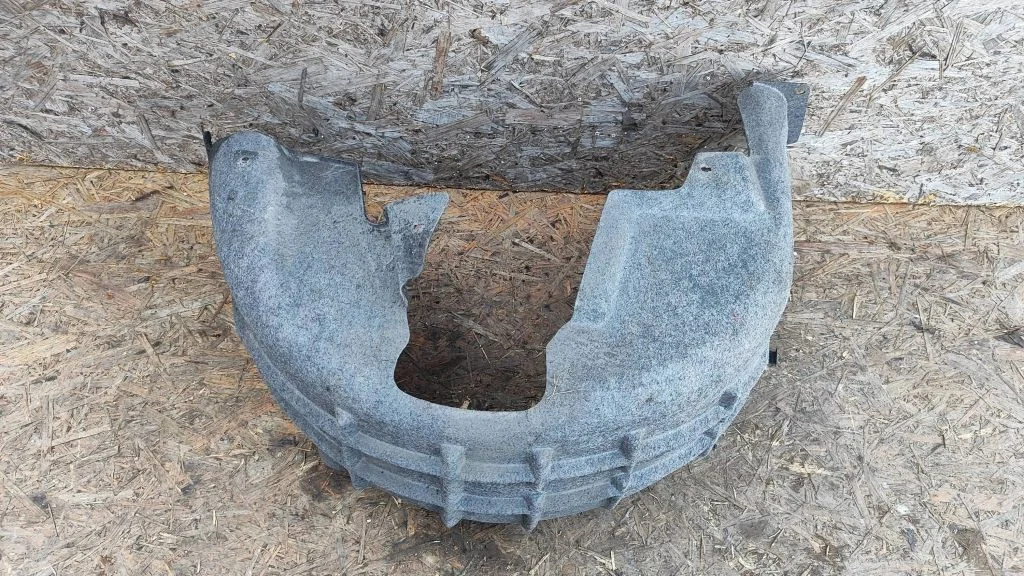 Tagumine poritiivakate 1Q0810971