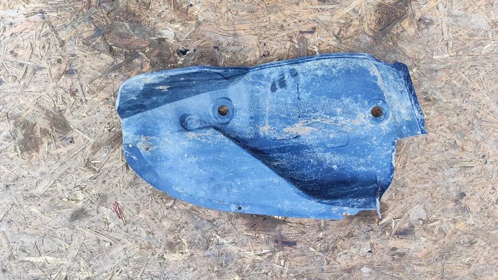 Rear arch fender liner splash guards 767490337R