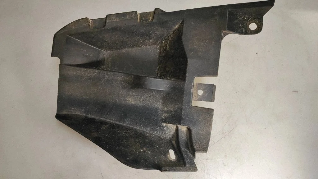 Rear arch fender liner splash guards 5259102140