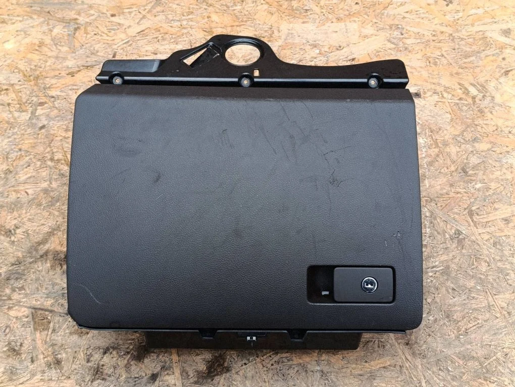 Glove box 3C1857097BC