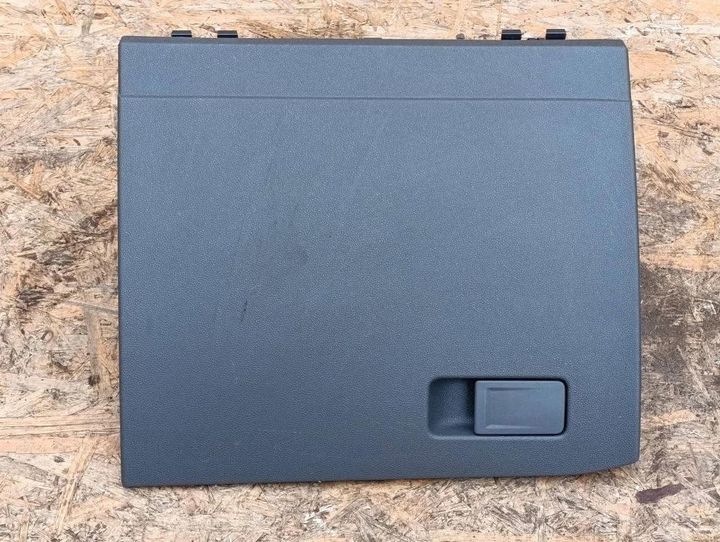 Glove box 2GM857121B
