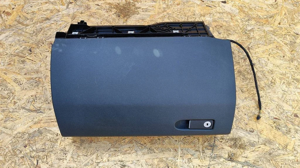 Glove box A2126800291