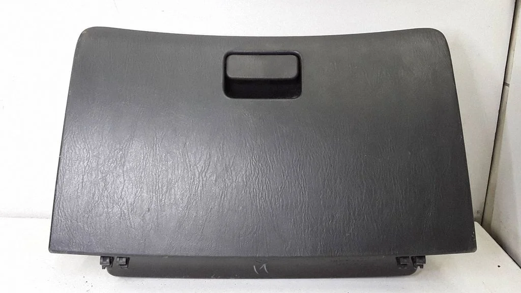 Glove box 5555112320