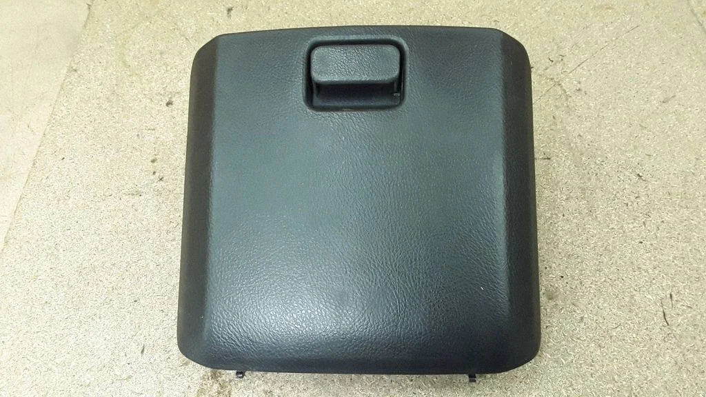 Glove box 5544044070