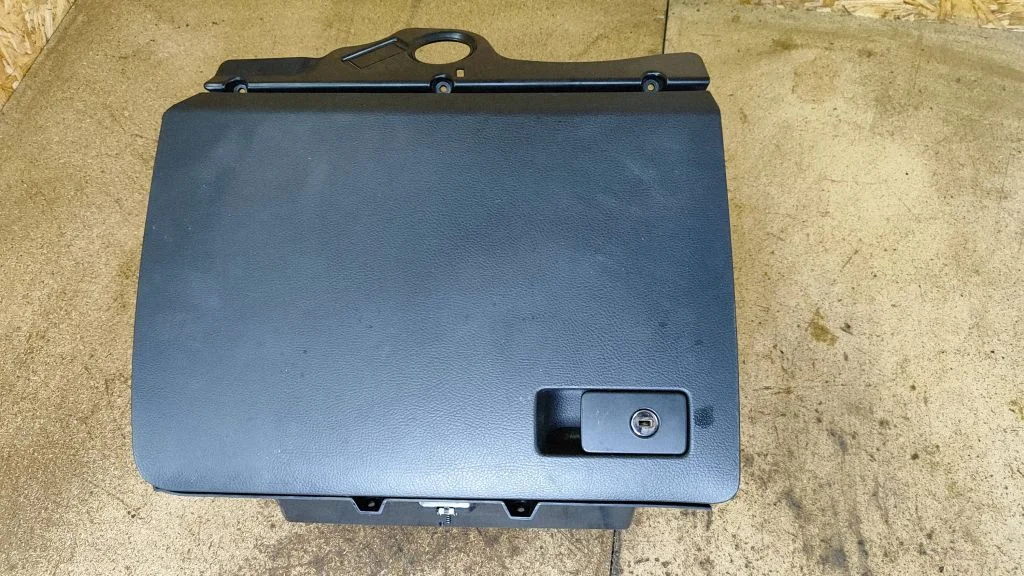 Glove box 3C1857114