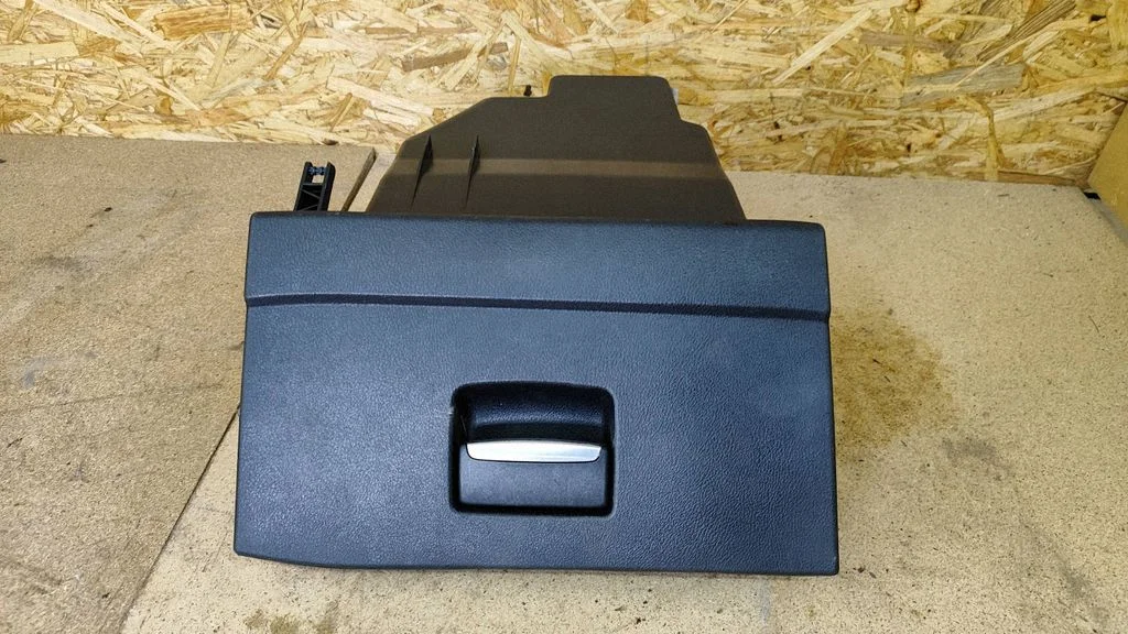 Glove box 7S71A06010