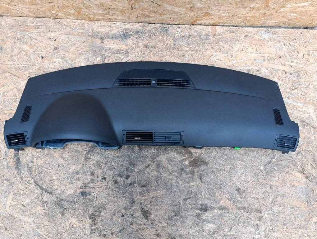 Dashboard 8E1857003F