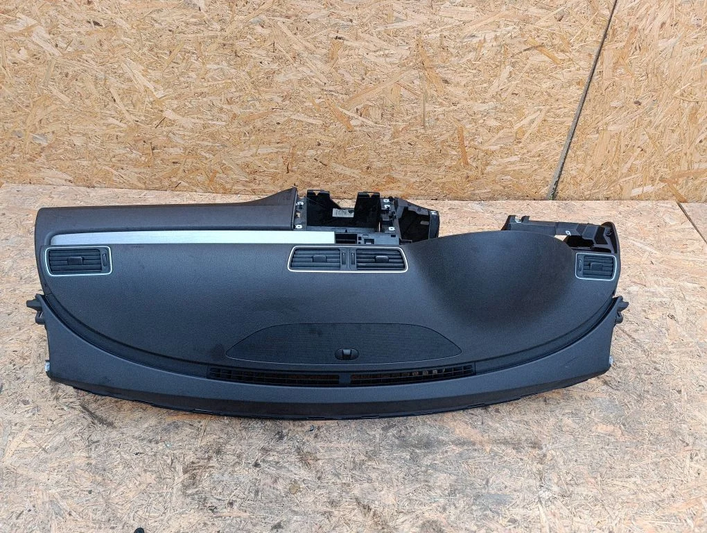 Dashboard 3C1857003Q