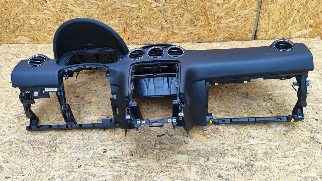 Dashboard 9681466680