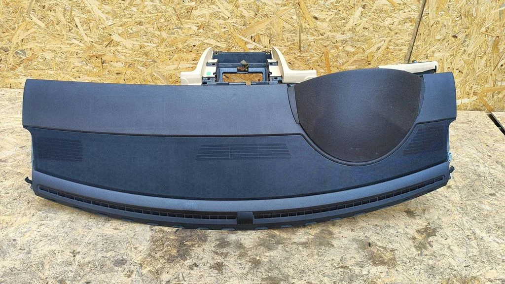 Dashboard 3D1857067