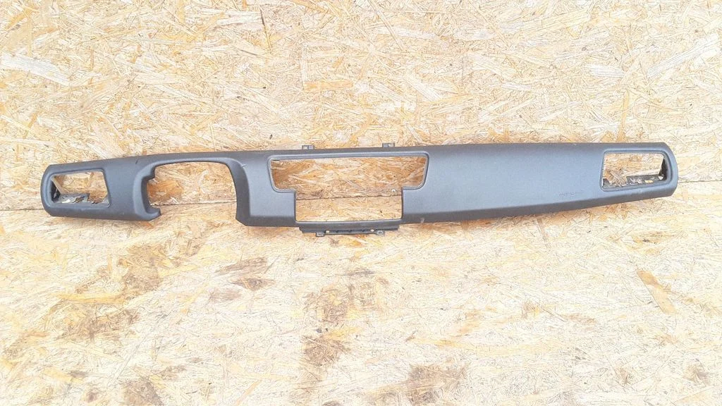 Dashboard 148401407A