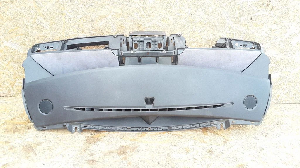 Dashboard 1483982077