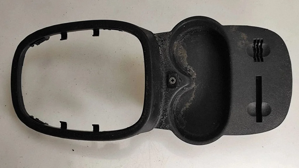 Cup holder – Opel Corsa D (2006-2014)