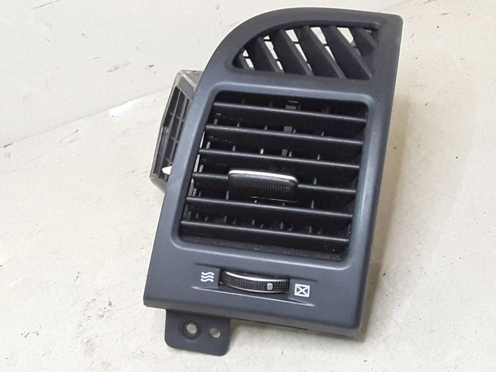 Dashboard side air vent grill/cover trim 974802B900
