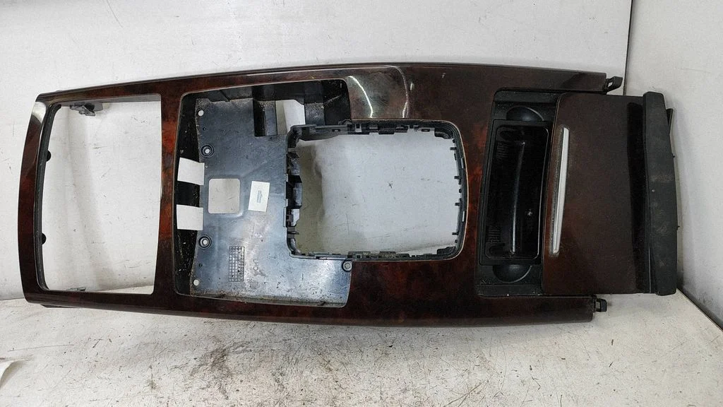 Gear shifter surround trim plastic 4F1864261B