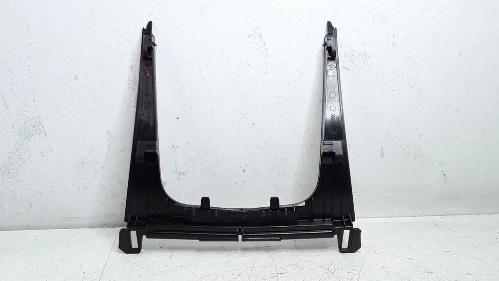Gear shifter surround trim plastic 13245741