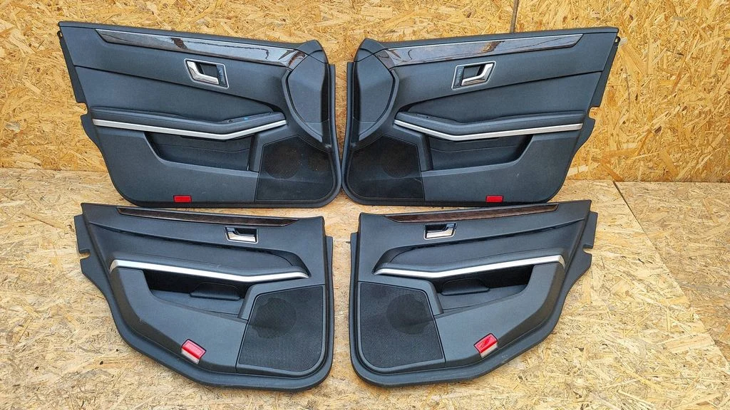 Front door card panel trim