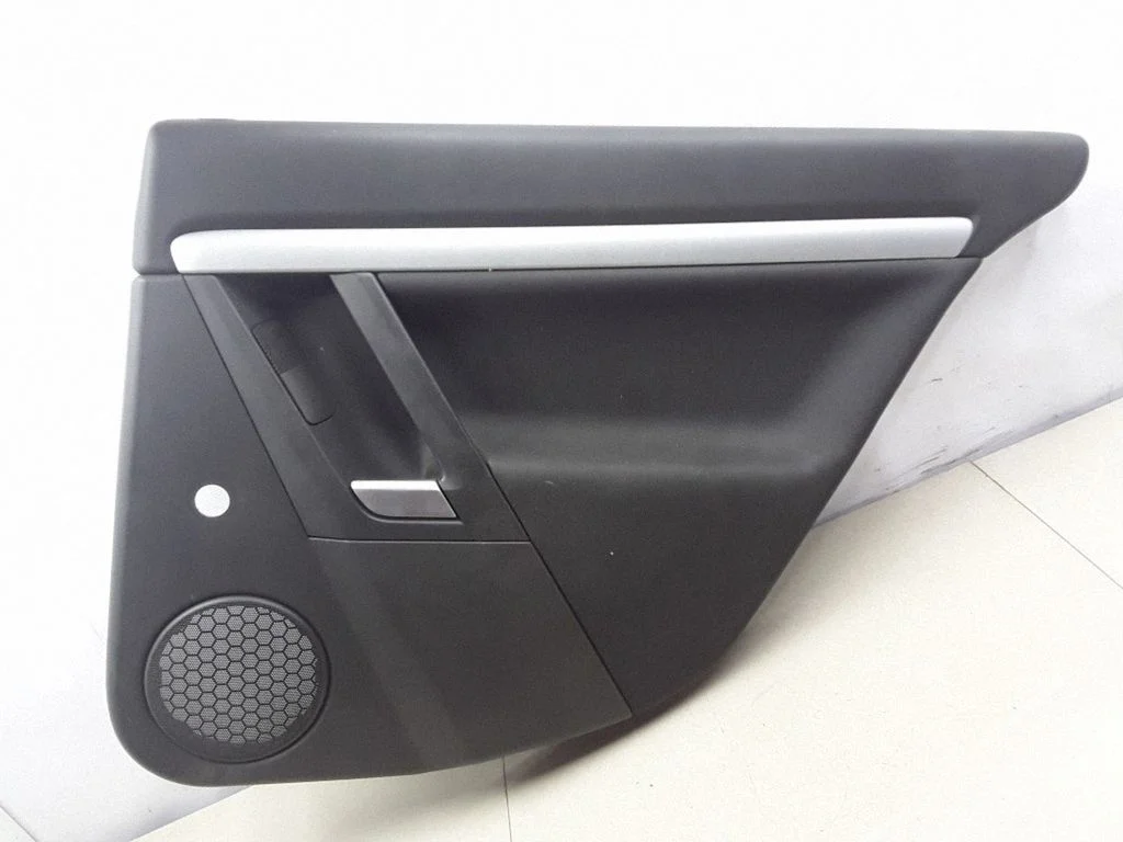 Rear door card panel trim 13106086BE