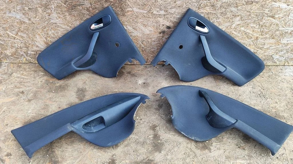 Eesmiste uste sisevooder – Seat Toledo II (1M) (1998-2006)
