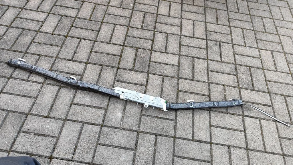 Katuse turvapadi (kardin) 9656759380