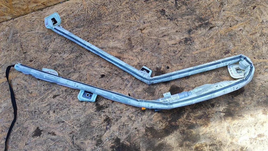 Roof airbag 0589P1000241