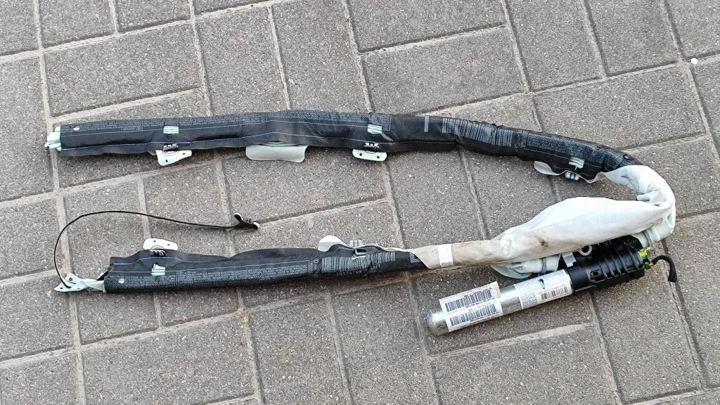 Roof airbag 9654115280