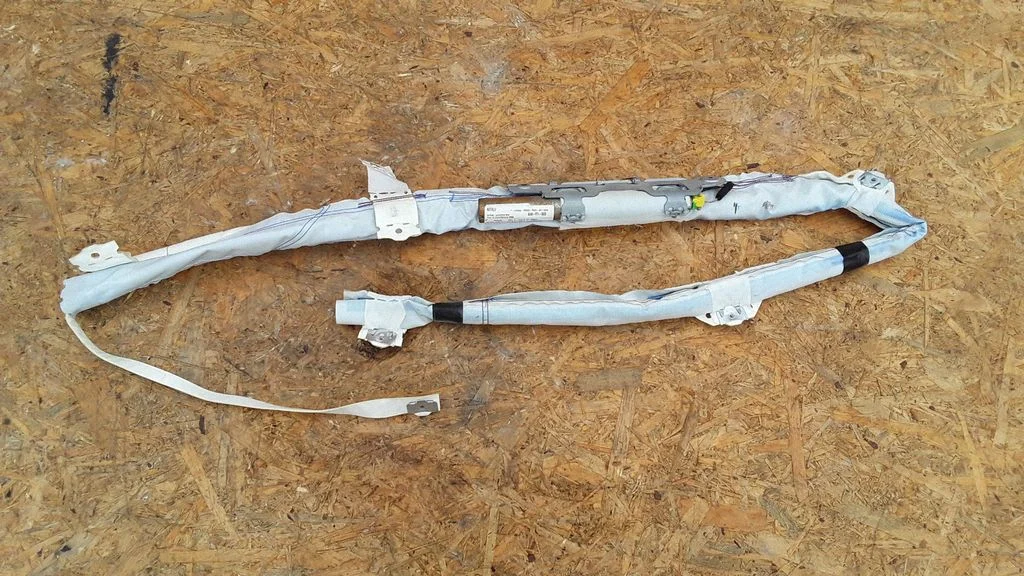 Roof airbag 13231630