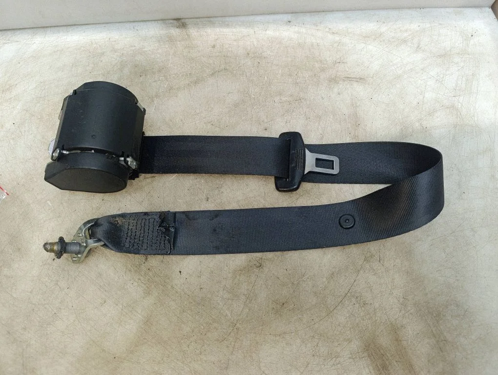 Rear seatbelt 3R0857805RAA