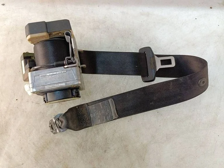 Rear seatbelt 3B9857806D
