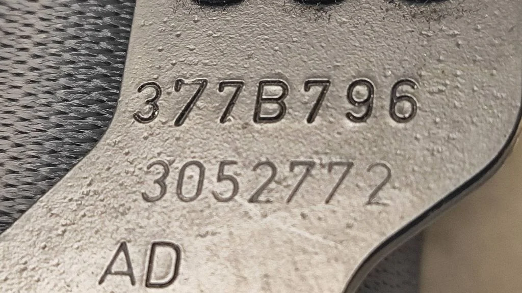 Tagumine turvavöö 6975365