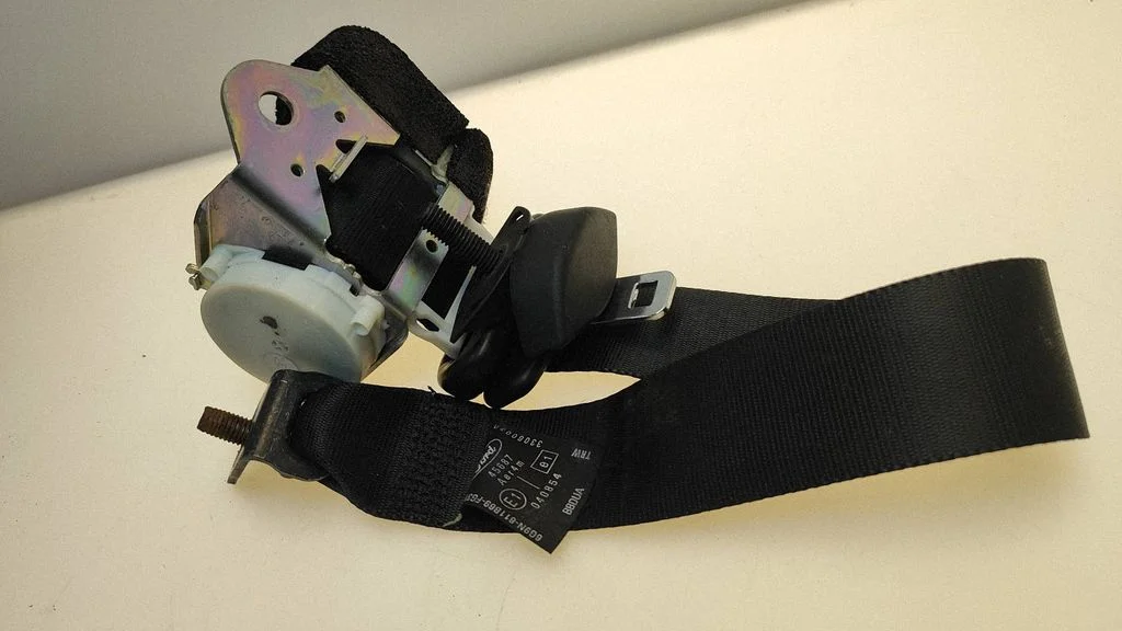 Rear seatbelt 6G9N611B69FG