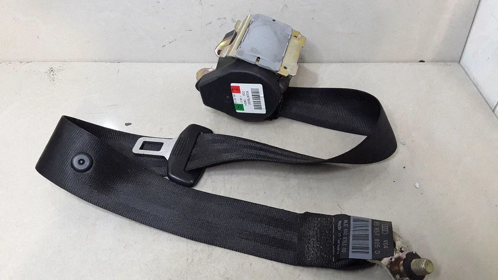 Rear seatbelt – Audi A4 S4 B6 8E 8H (2001-2005)