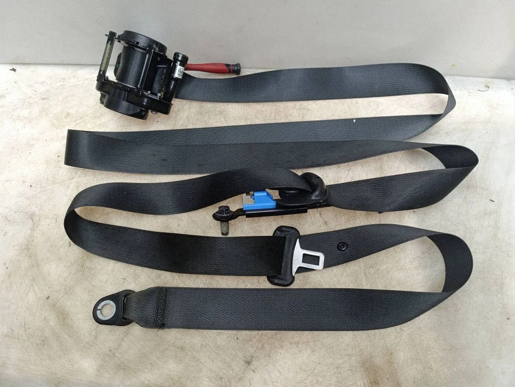 Front seatbelt 88810Q0510NNB