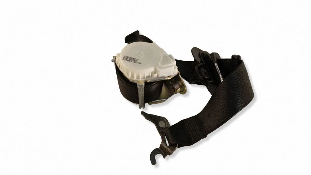 Front seatbelt – BMW 3 Series E90 E91 (2005-2012)