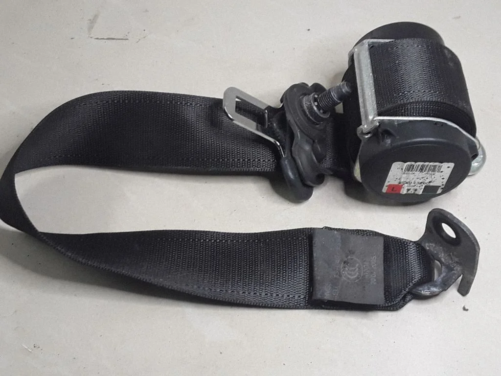 Tagumine turvavöö 602143200