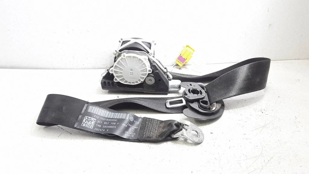 Front seatbelt 3C1857706F