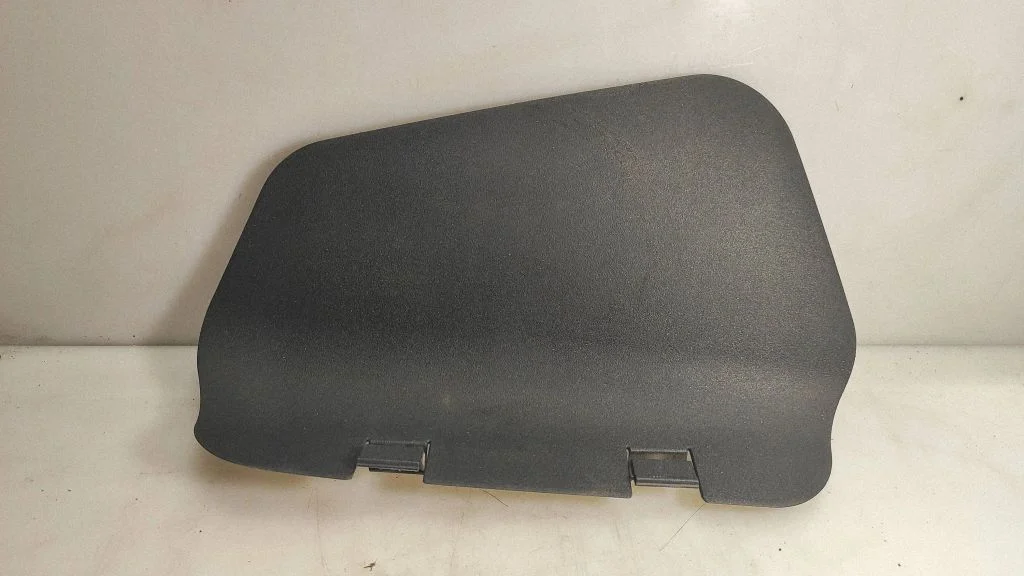 Pagasiruumi viimistluse kate – Toyota Auris 150 (2006-2012)