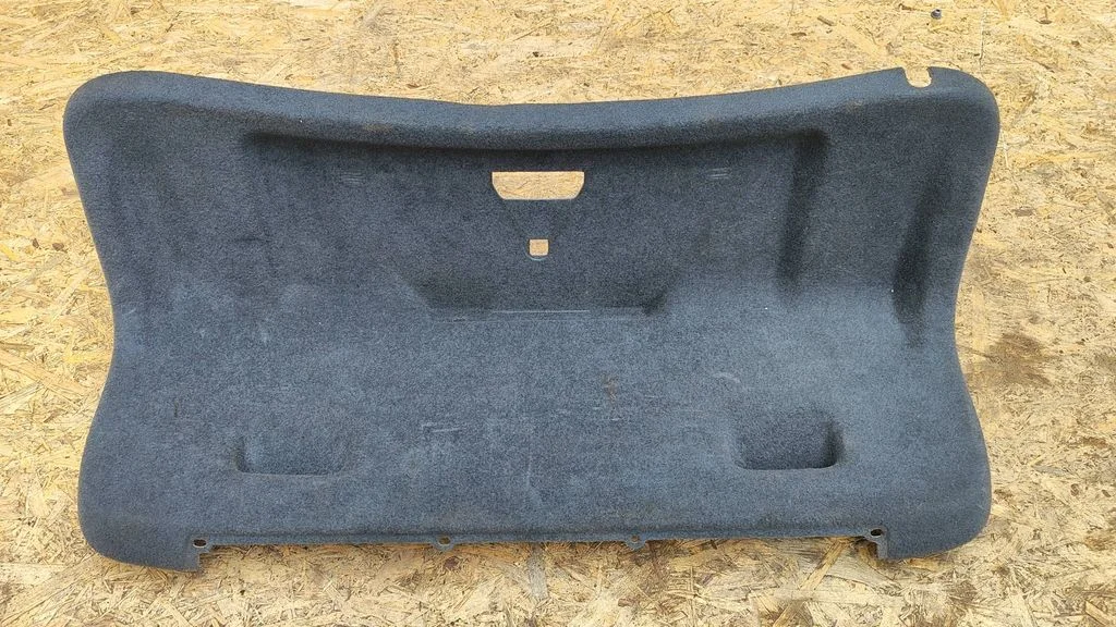 Tailgate/boot lid cover trim – Volkswagen Phaeton (2002-2016)