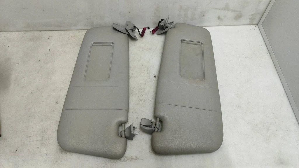 Sun visor 7066650