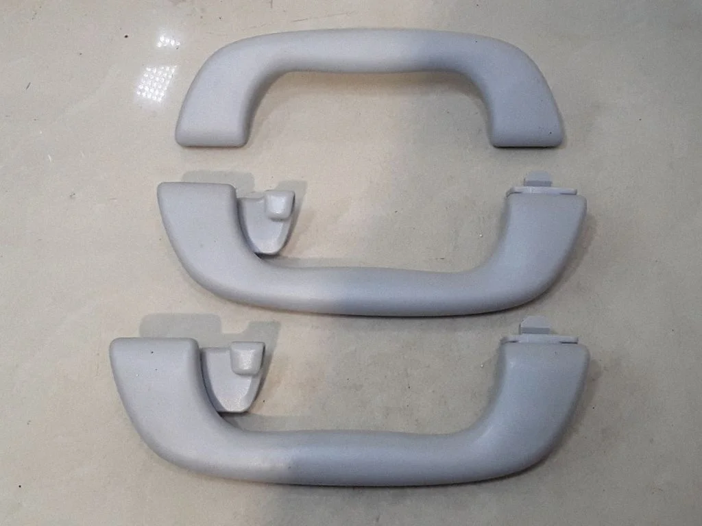Front interior roof grab handle – Mazda 3 I (2007-2008)