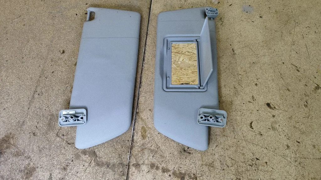 Sun visor 13140851