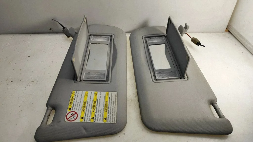 Sun visor – Mazda 6 (2002-2008)