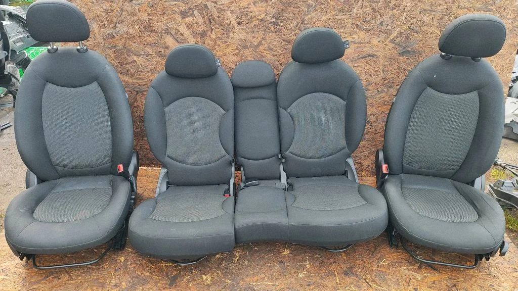 Seat set – Mini Cooper Countryman R60 (2011-2016)