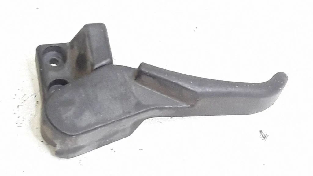 Engine bonnet (hood) release handle 3B1823533
