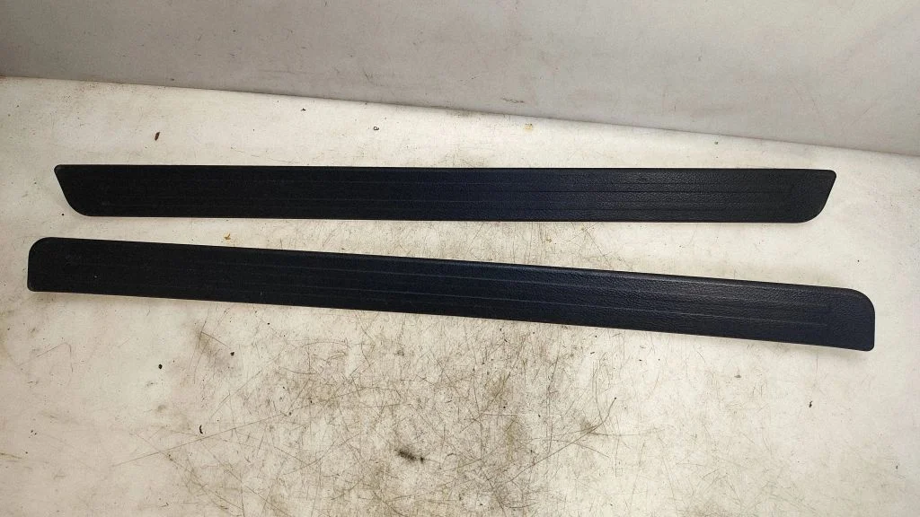 Front sill trim cover – Mazda 6 (2008-2013)